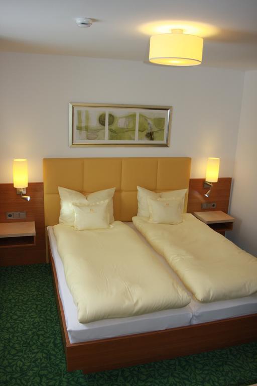 Hotel Sonnenhof Timelkam Ngoại thất bức ảnh