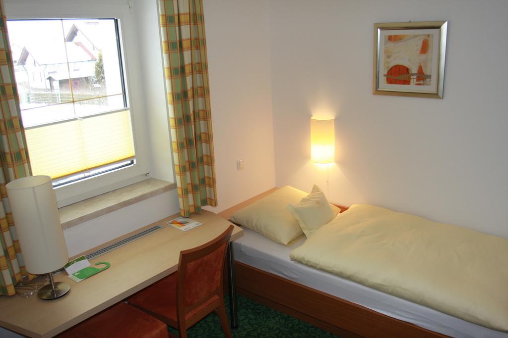 Hotel Sonnenhof Timelkam Ngoại thất bức ảnh