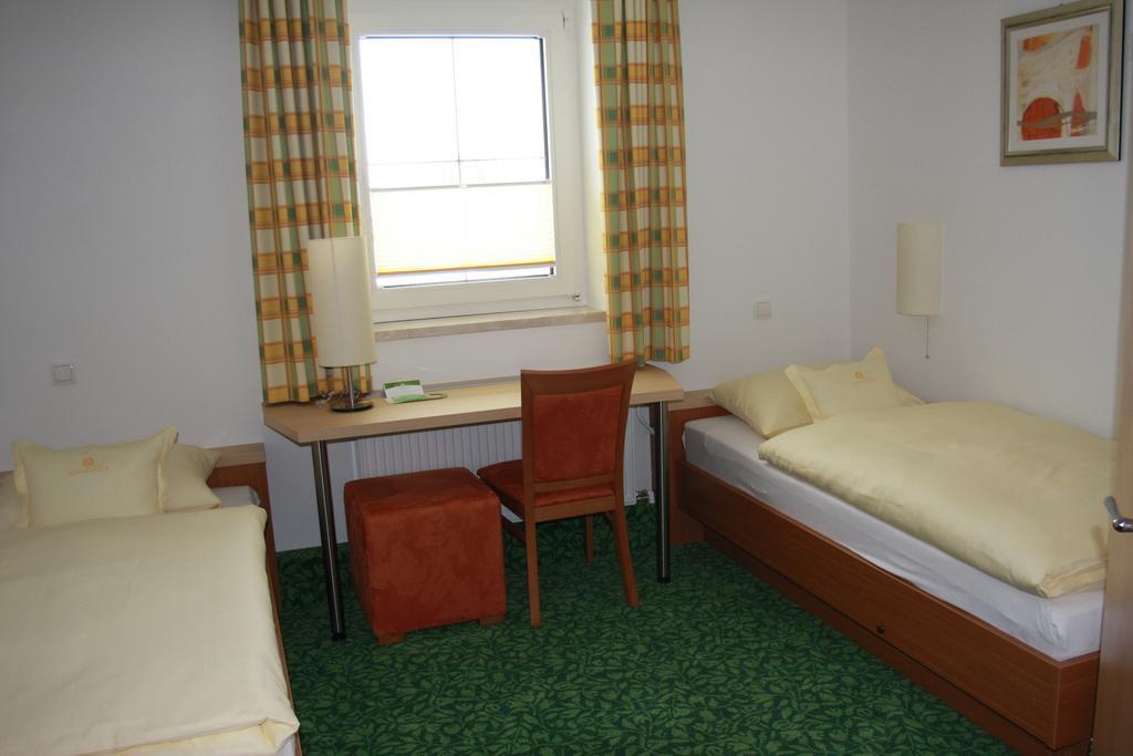 Hotel Sonnenhof Timelkam Ngoại thất bức ảnh